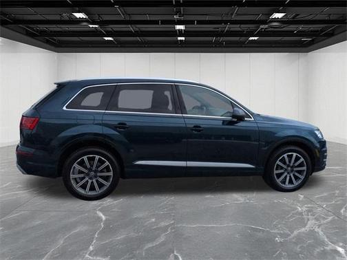 2019 Audi Q7 55 Premium