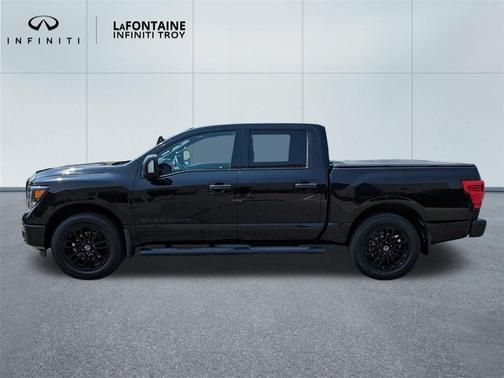 2018 Nissan Titan SV