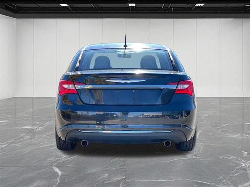 2012 Chrysler 200 Touring