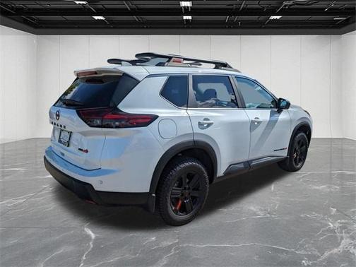 2025 Nissan Rogue Rock Creek