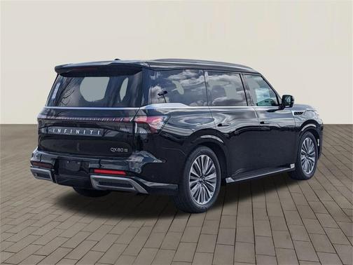 2025 INFINITI QX80 Luxe