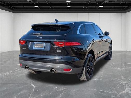 2020 Jaguar F-PACE 30t Prestige