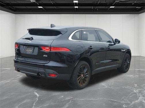 2020 Jaguar F-PACE 30t Prestige