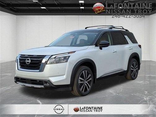 2025 Nissan Pathfinder Platinum