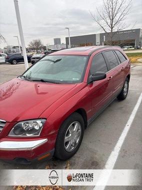 2004 Chrysler Pacifica Base