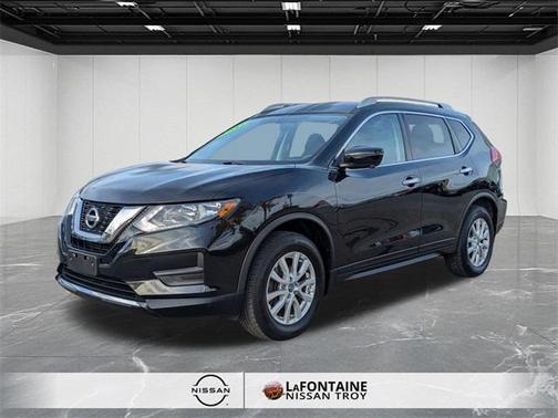 2017 Nissan Rogue SV