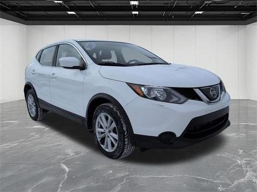 2018 Nissan Rogue Sport S