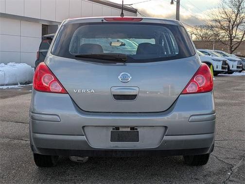 2008 Nissan Versa S