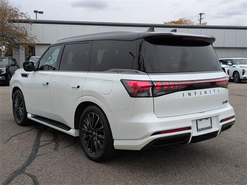 2026 INFINITI QX80 AUTOGRAPH