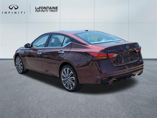 2024 Nissan Altima 2.5 SL