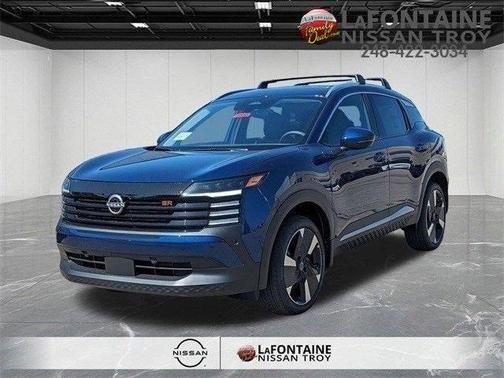 2025 Nissan Kicks SR