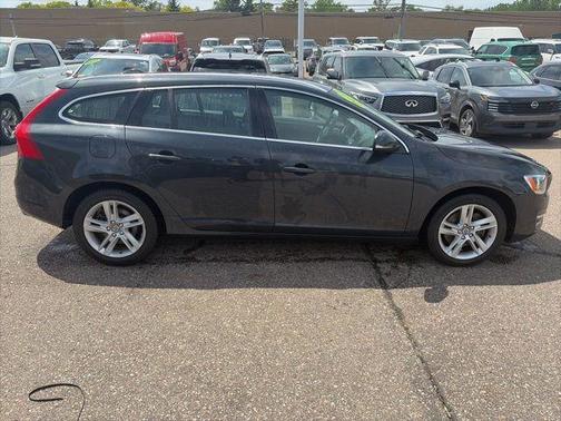 Savile Grey Metallic 2015 Volvo V60 T5 Platinum