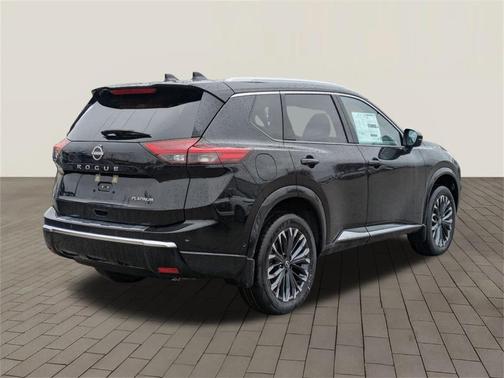 2025 Nissan Rogue Platinum