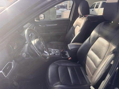 Deep Crystal Blue Mica 2019 Mazda CX-5 Signature