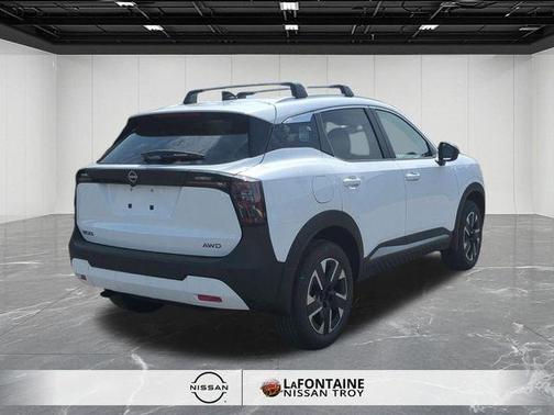 Fresh Powder 2026 Nissan Kicks SV