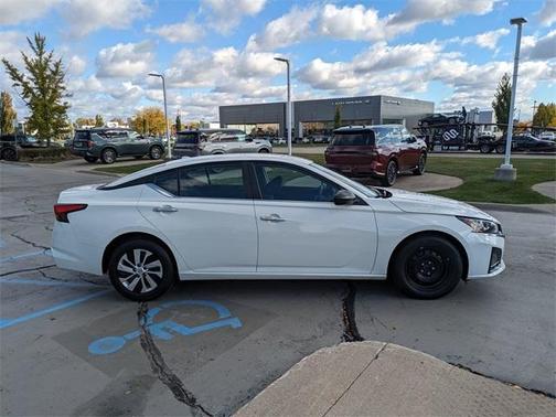 2025 Nissan Altima S