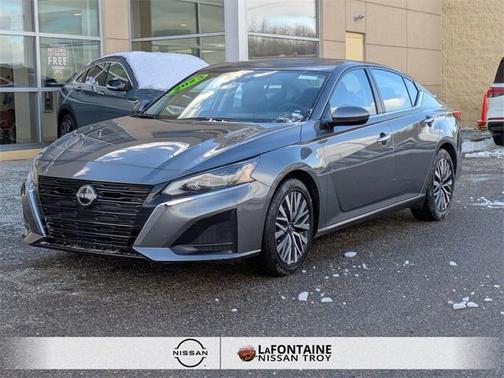 2023 Nissan Altima 2.5 SV