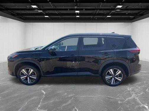 Super Black 2024 Nissan Rogue SL