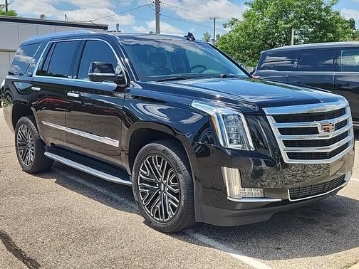2017 Cadillac Escalade Luxury