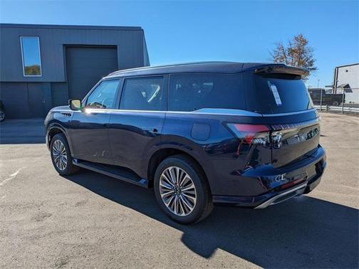 2026 INFINITI QX80 Luxe