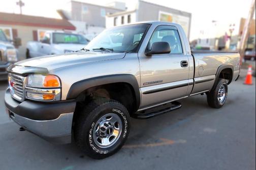 2002 GMC Sierra 2500 SL H/D