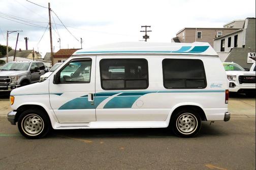 1993 Ford E150 Base