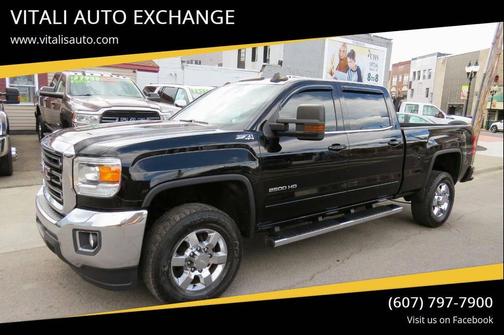 Onyx Black 2018 GMC Sierra 2500 SLE