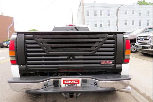 2004 GMC Sierra 3500 SLT Crew Cab
