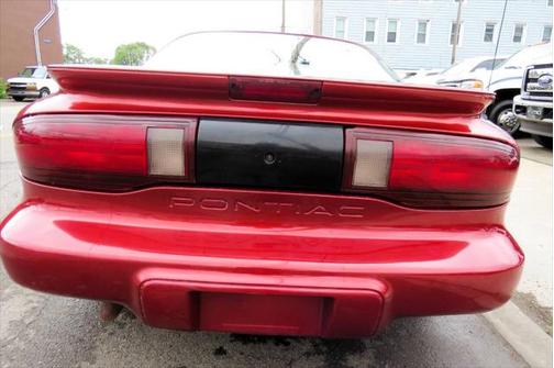 1996 Pontiac Firebird Base 2dr Hatchback