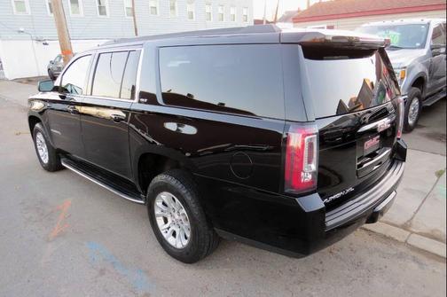 2016 GMC Yukon XL SLT