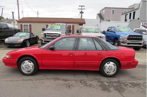 1997 Oldsmobile Cutlass Supreme Base