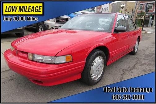 1997 Oldsmobile Cutlass Supreme Base
