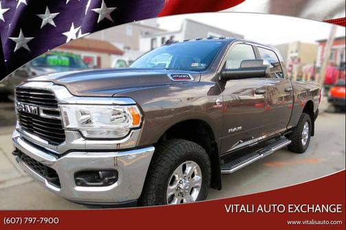 2020 RAM 2500 Big Horn Crew Cab 4X4 6'4' Box