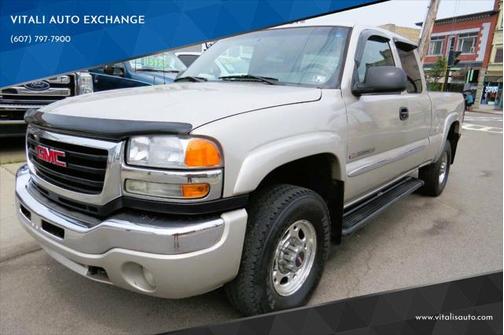 2005 GMC Sierra 2500 SLE H/D Extended Cab