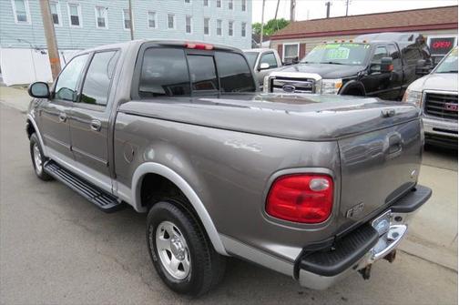 2002 Ford F-150 XLT SuperCrew