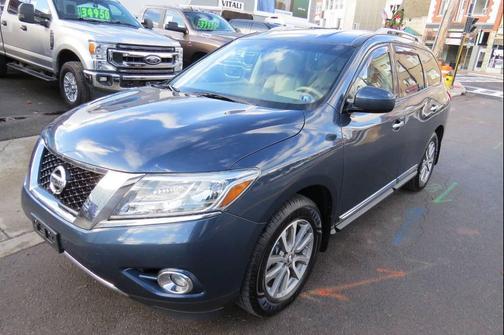 2014 Nissan Pathfinder SL