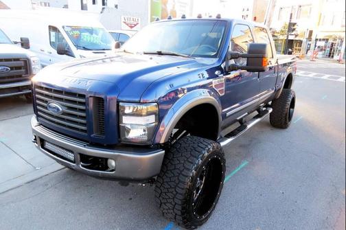 2008 Ford F-250 FX4 4dr Crew Cab 4WD SB