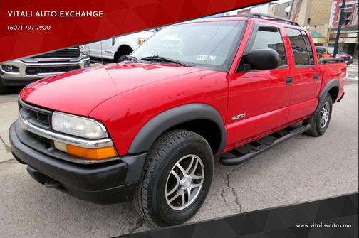 2003 Chevrolet S-10 Base