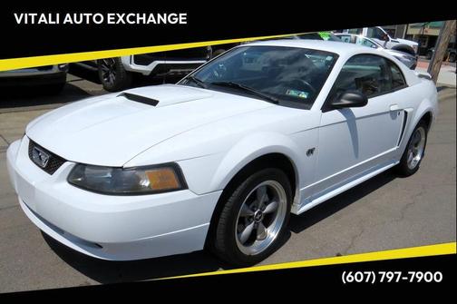 Oxford White Clearcoat 2001 Ford Mustang GT