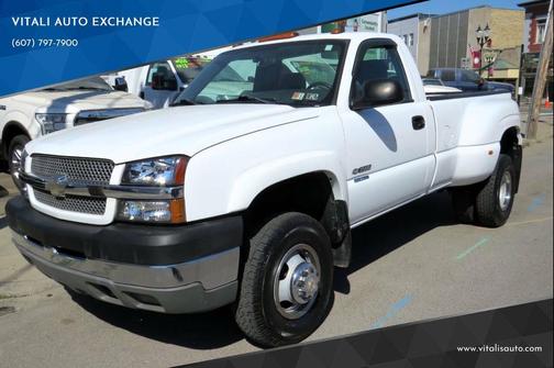 2004 Chevrolet Silverado 3500 LS