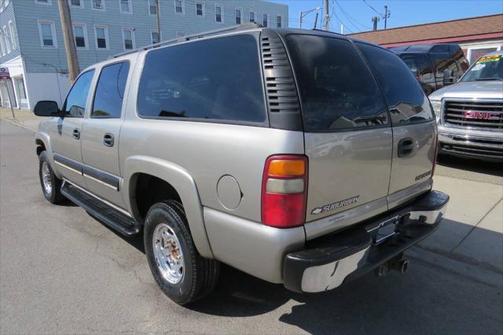 2003 Chevrolet Suburban 2500 LS