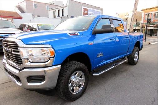 2021 RAM 2500 Big Horn Crew Cab 4x4 6'4' Box