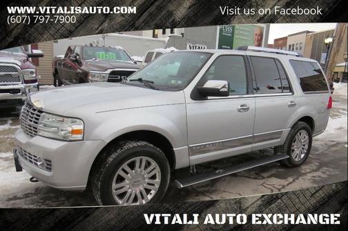 2012 Lincoln Navigator Base