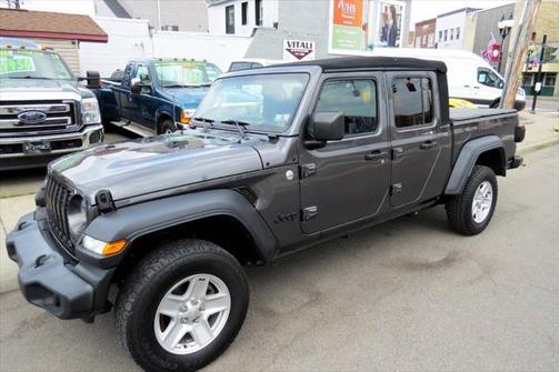 2020 Jeep Gladiator Sport S