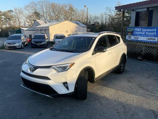 2016 Toyota RAV4 SE
