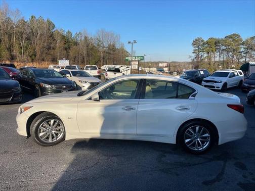 2017 INFINITI Q50 2.0T Premium