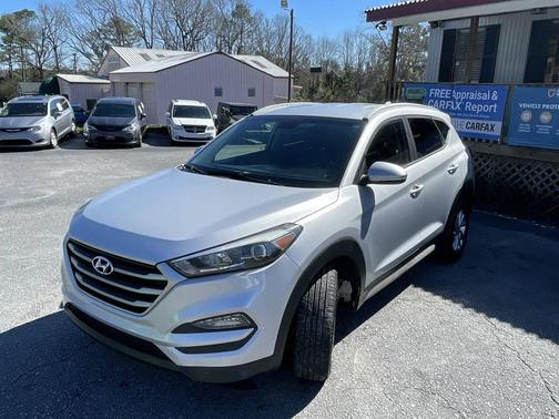 2018 Hyundai TUCSON SEL Plus