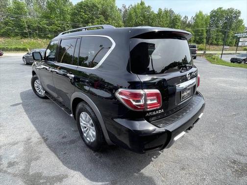 2017 Nissan Armada SV