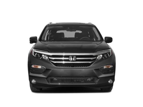Burgundy 2018 Honda Pilot Touring