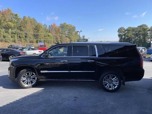 2017 Cadillac Escalade ESV Premium Luxury